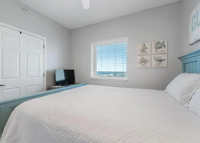 Sanibel 907 By Youngs Suncoast